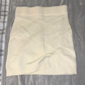 Knit side slit mini skirt